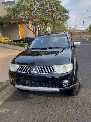 MITSUBISHI PAJERO DAKAR 3.2 HPE 4X4 7 LUGARES 16V TURBO INTERCOOLER DIESEL 4P AUTOMÁTICO